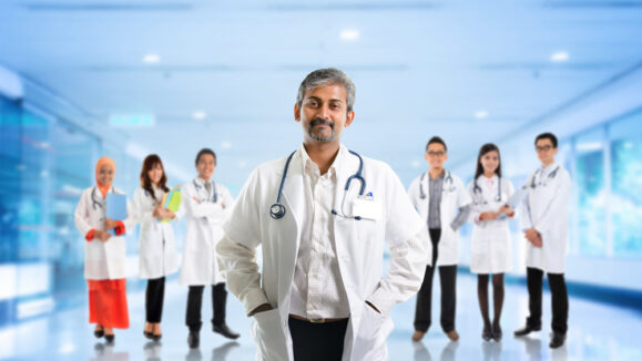 Multiracial,Diversity,Asian,Medical,Team,,Expertise,Senior,And,Mature,Doctors