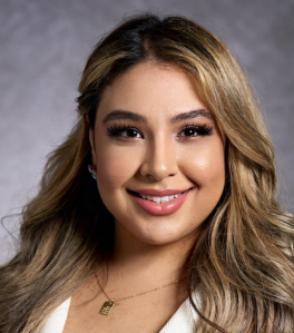 Dr Nadia Afkhami 1